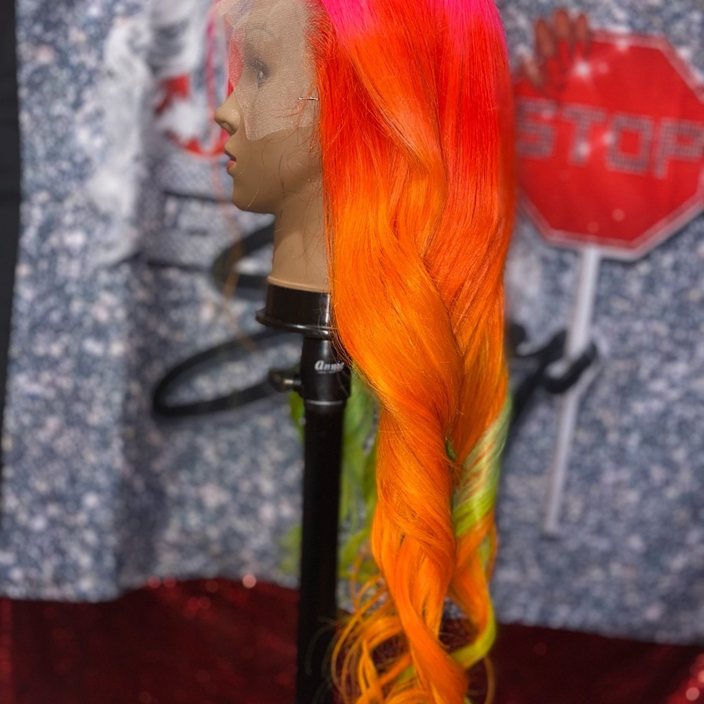 Multicolor wig - Picture 2 of 4